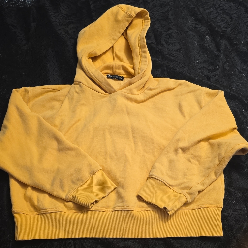 Zara Yellow Hooded Cotton Sweatshirt